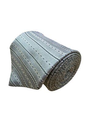 Jones New York Mens Gray 100% Silk Striped Necktie Elegant Pattern Classic Style